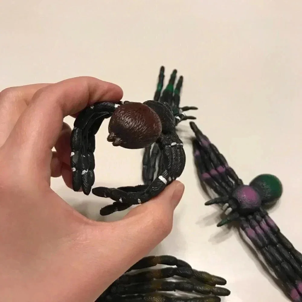 Black Spider Napkin Rings 1994 Bendable Halloween